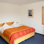 Am Segelhafen & Free Parking Hotel 3*