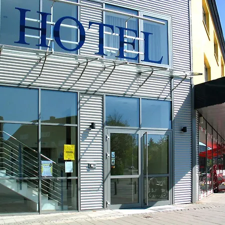 Am Segelhafen & Free Parking Hotel Kiel
