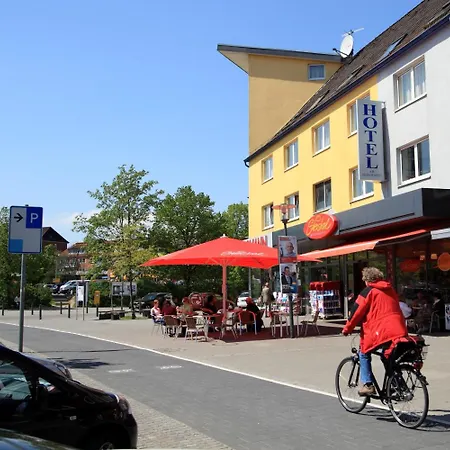 Am Segelhafen & Free Parking