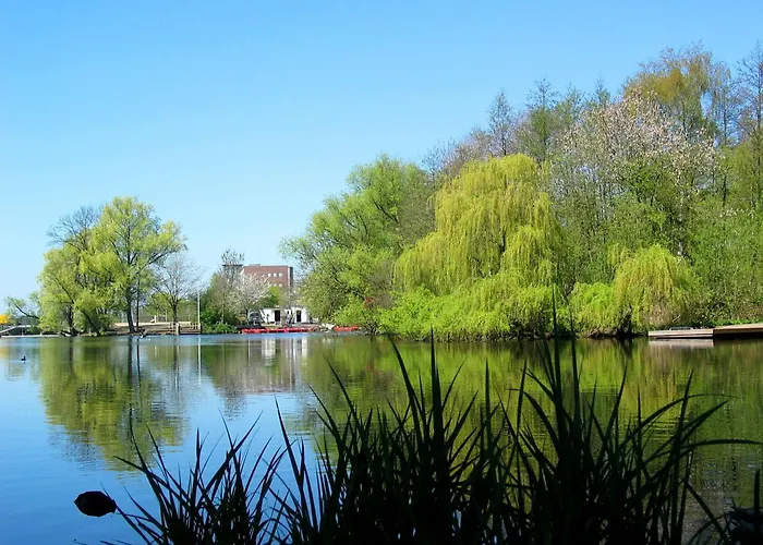 Am Segelhafen & Free Parking 酒店 基尔