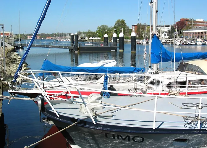 Am Segelhafen & Free Parking 酒店 基尔