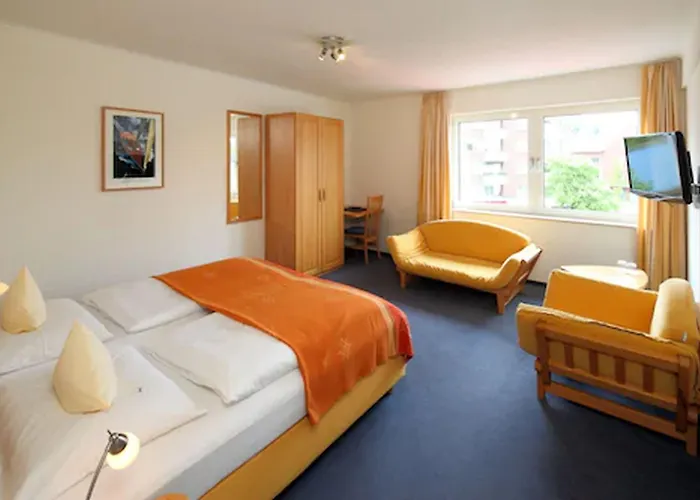 Am Segelhafen & Free Parking 酒店 基尔