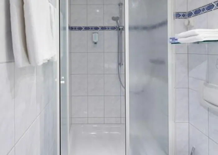 Hotel Am Segelhafen&free Parking Kiel